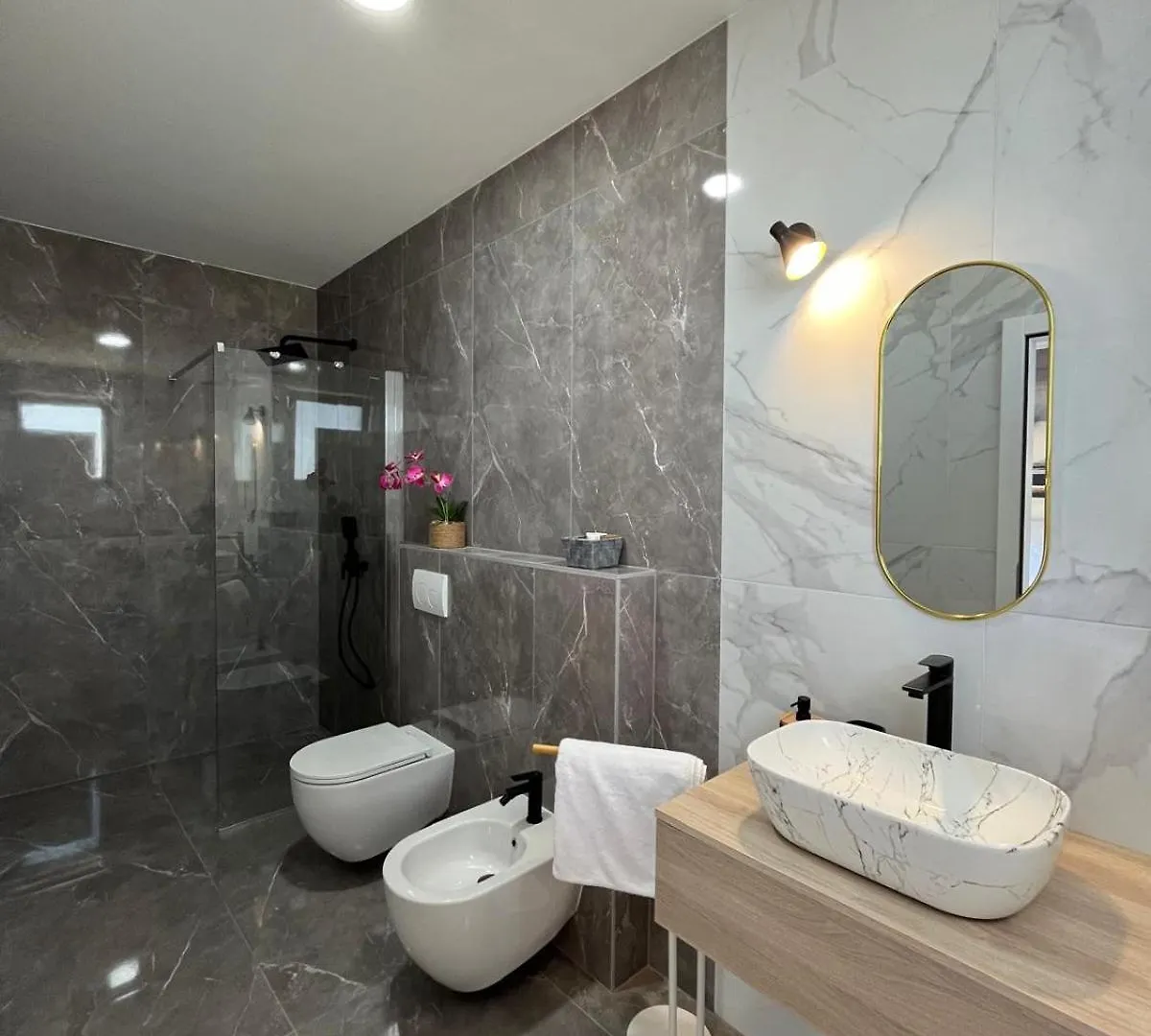 Luxury Villa Kiara With Private Heated Pool And Jacuzzi- 15Min From Sea Orbanići Kroatien