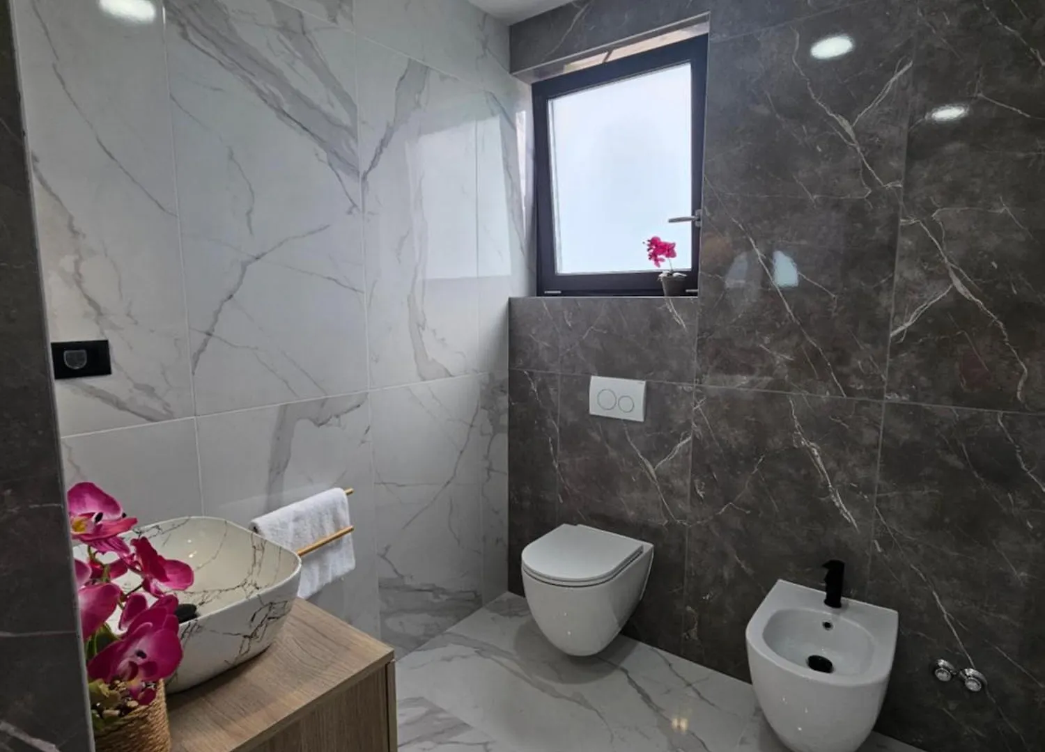 Luxury Villa Kiara With Private Heated Pool And Jacuzzi- 15Min From Sea Orbanići